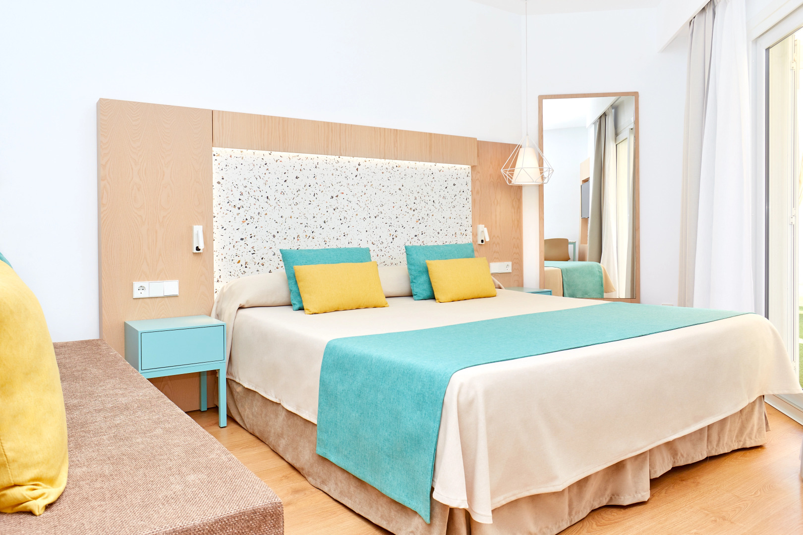 Universal Aparthotel Elisa