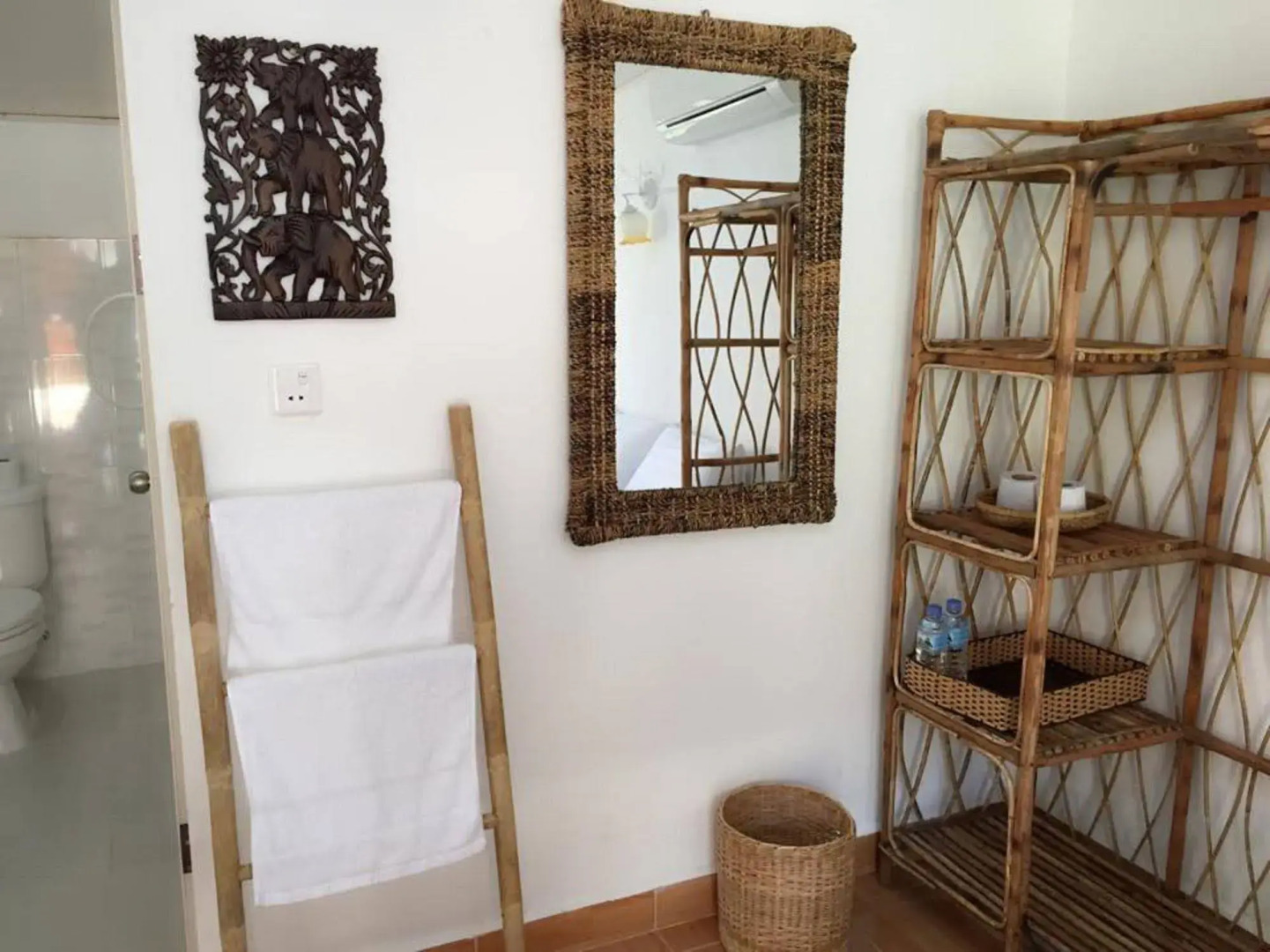 Mary Beach Bungalows