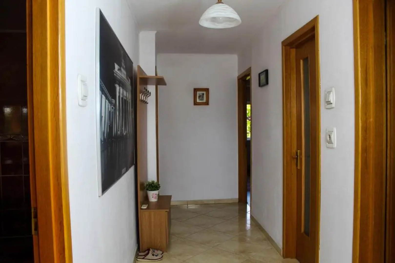 Collosal Apartment with Garden