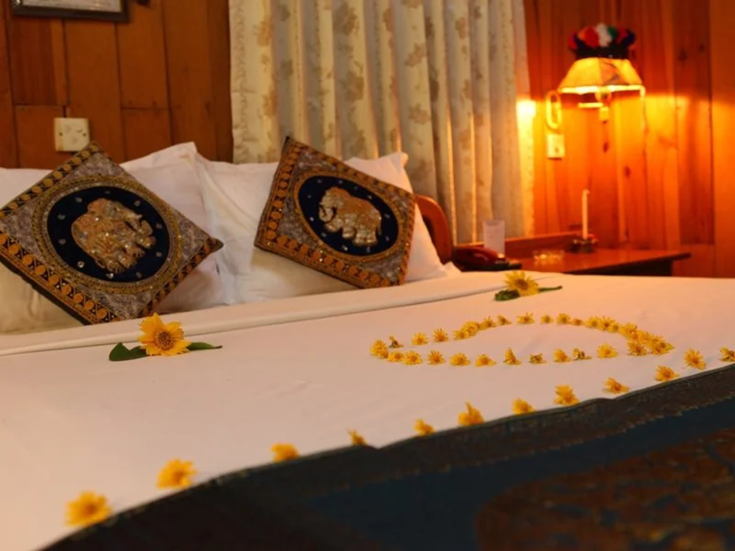 Hill Top Villa Hotel