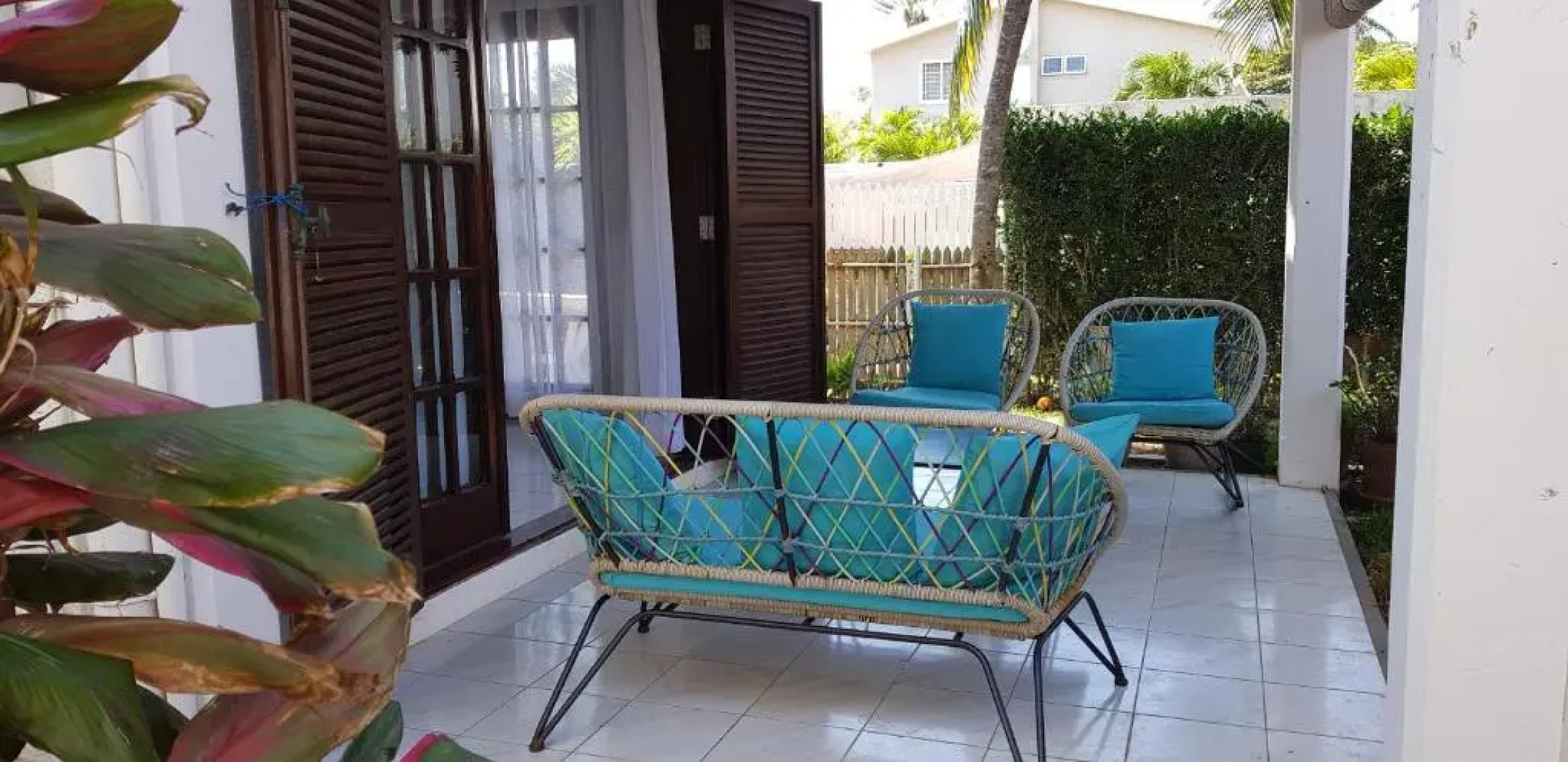 Colibri Beach Villas