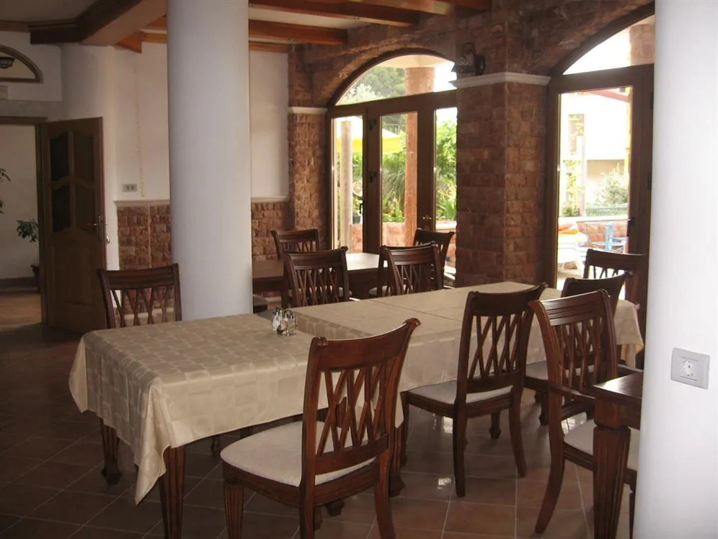 Levantin Inn