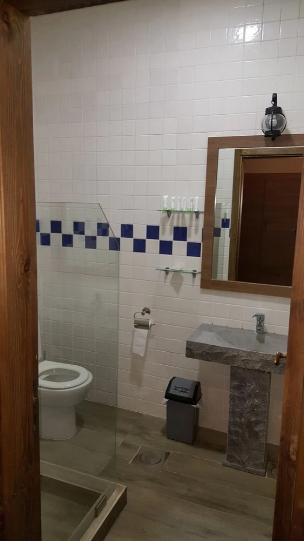 Laze Fountain Eco Hotel