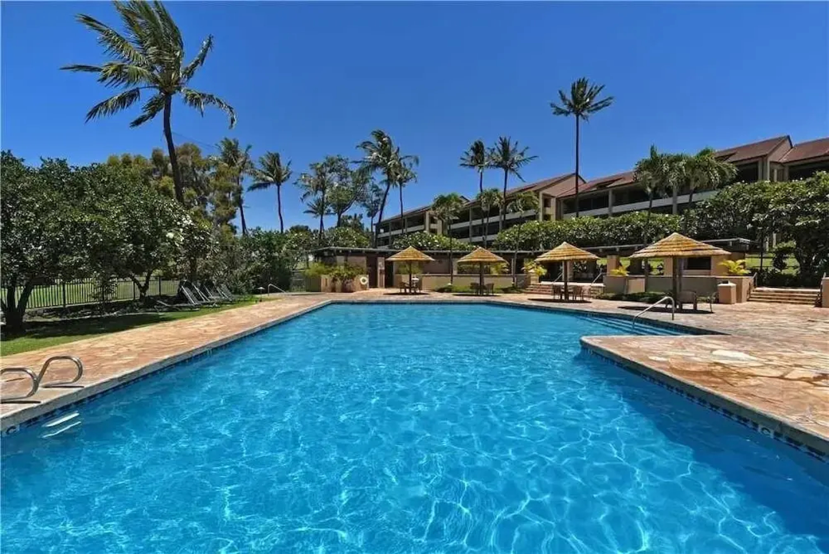 Kaanapali Royal #E302 - 2 Br Condo