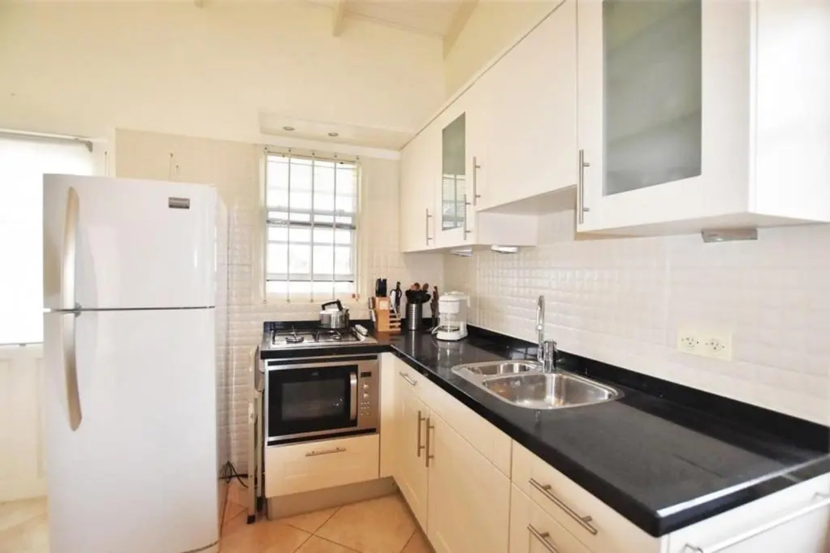 Tropical bungalow in Seru Coral Resort Curacao with beautiful gardens, privacy and large pool