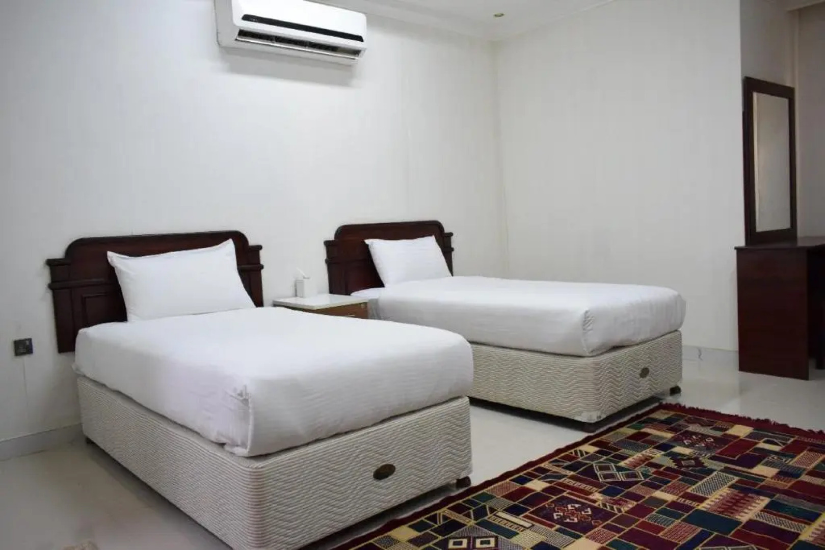 Al Taraf Hotel Apartment