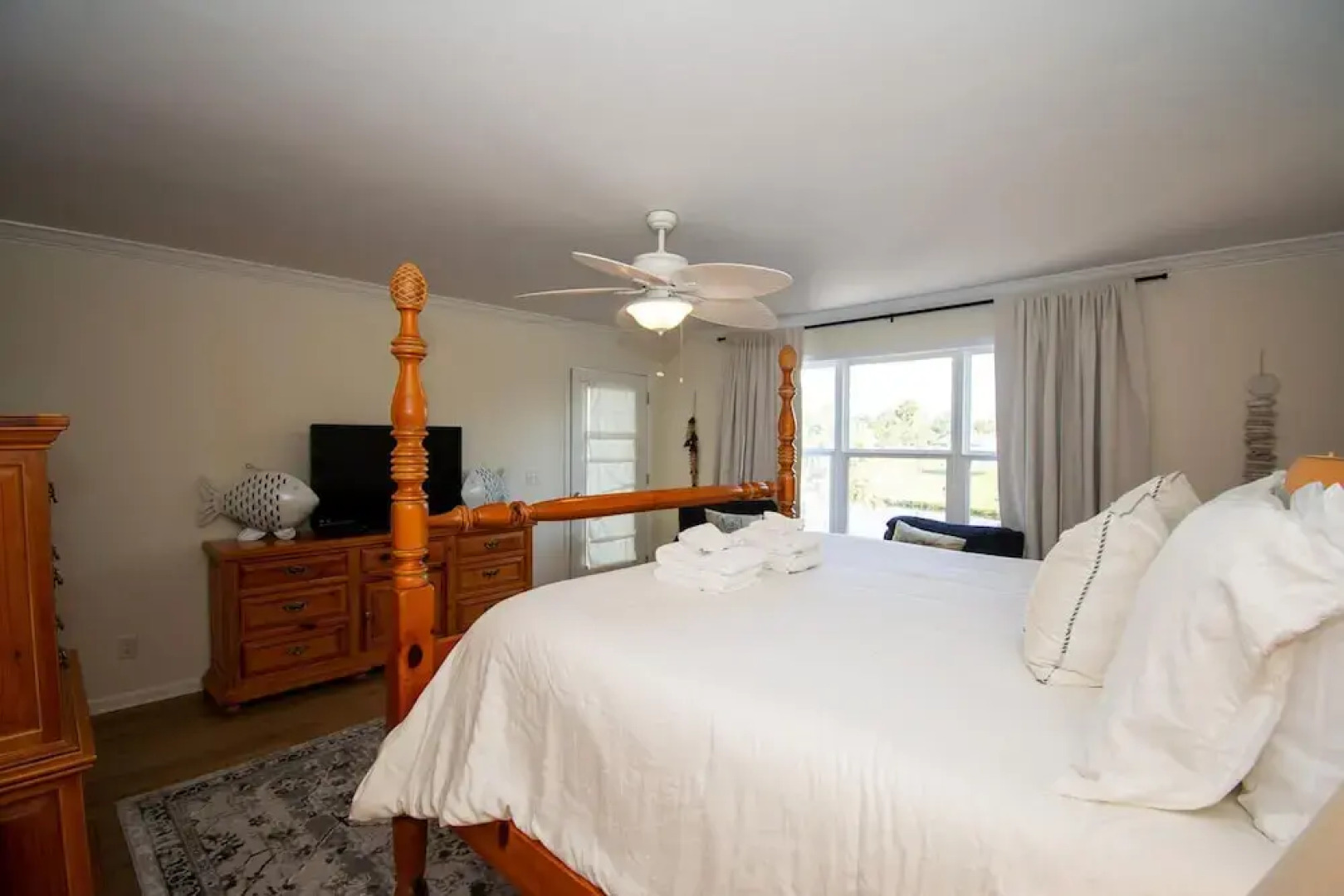 326 Ocean Point Drive