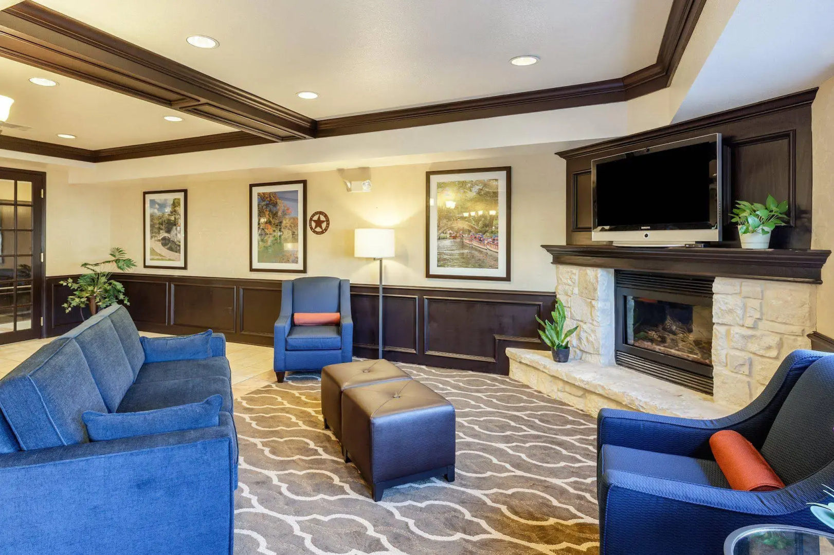 Comfort Inn & Suites Texas Hill Country