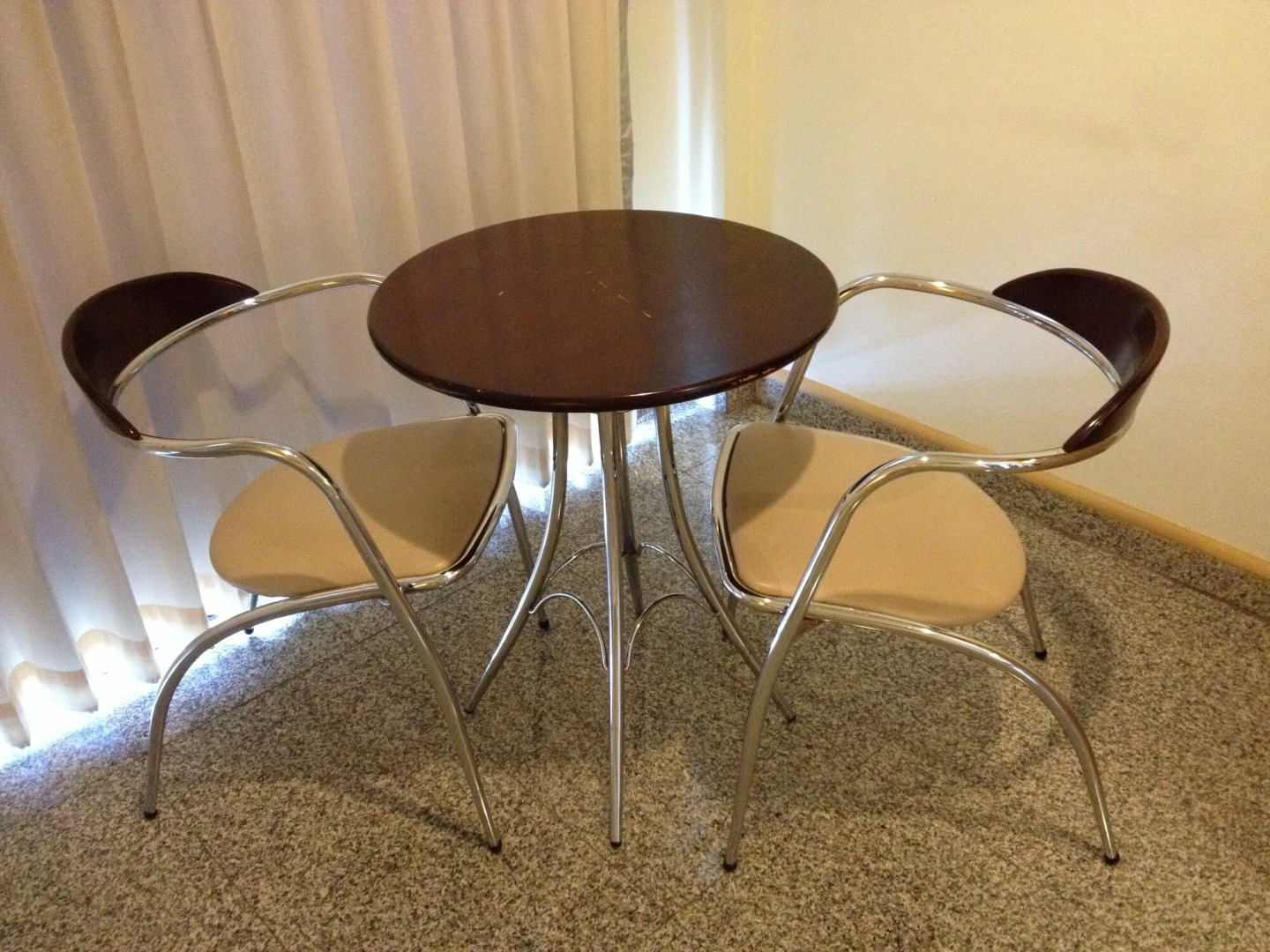 Maneerote Hotel Surin