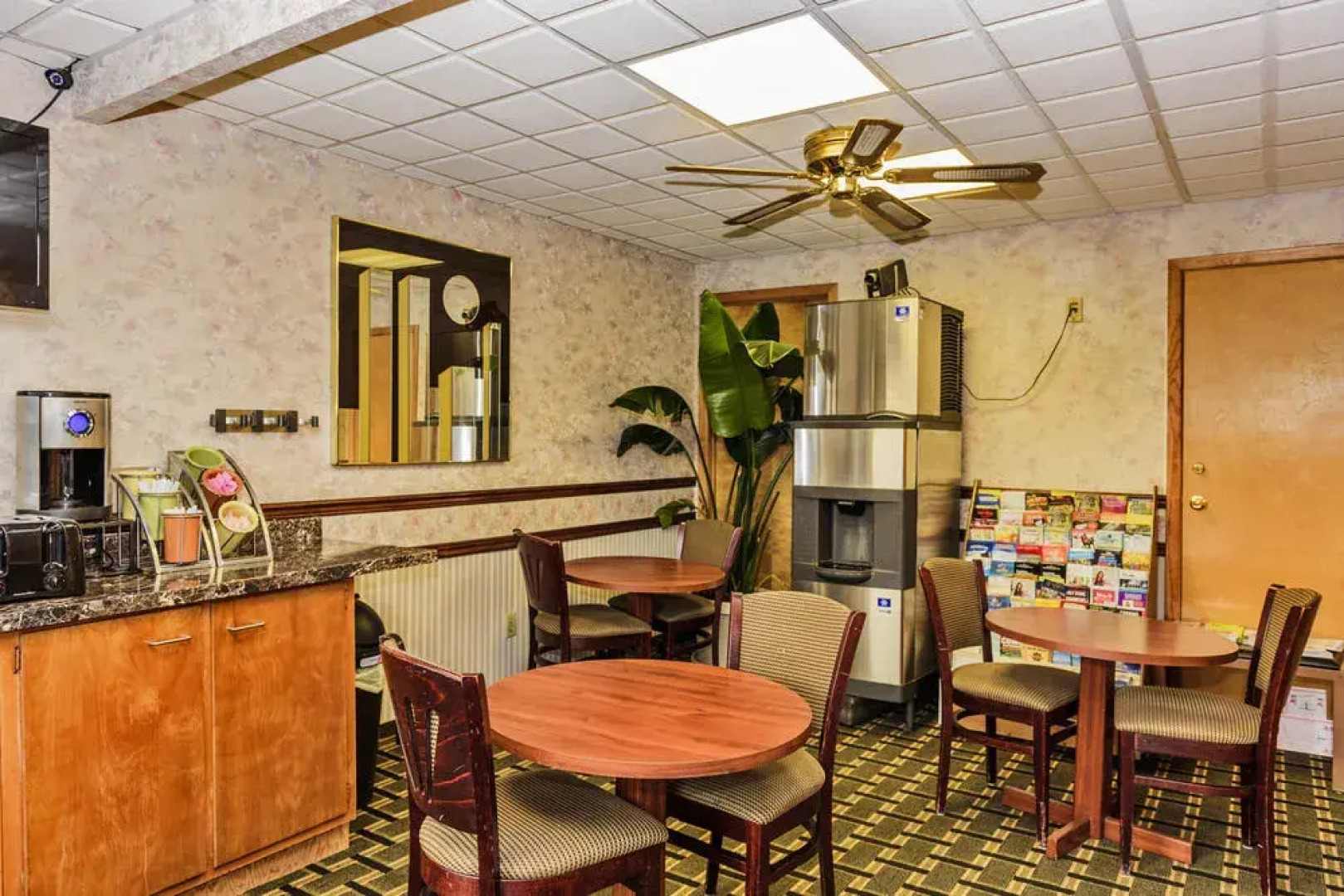 Budget Inn Buffalo Airport