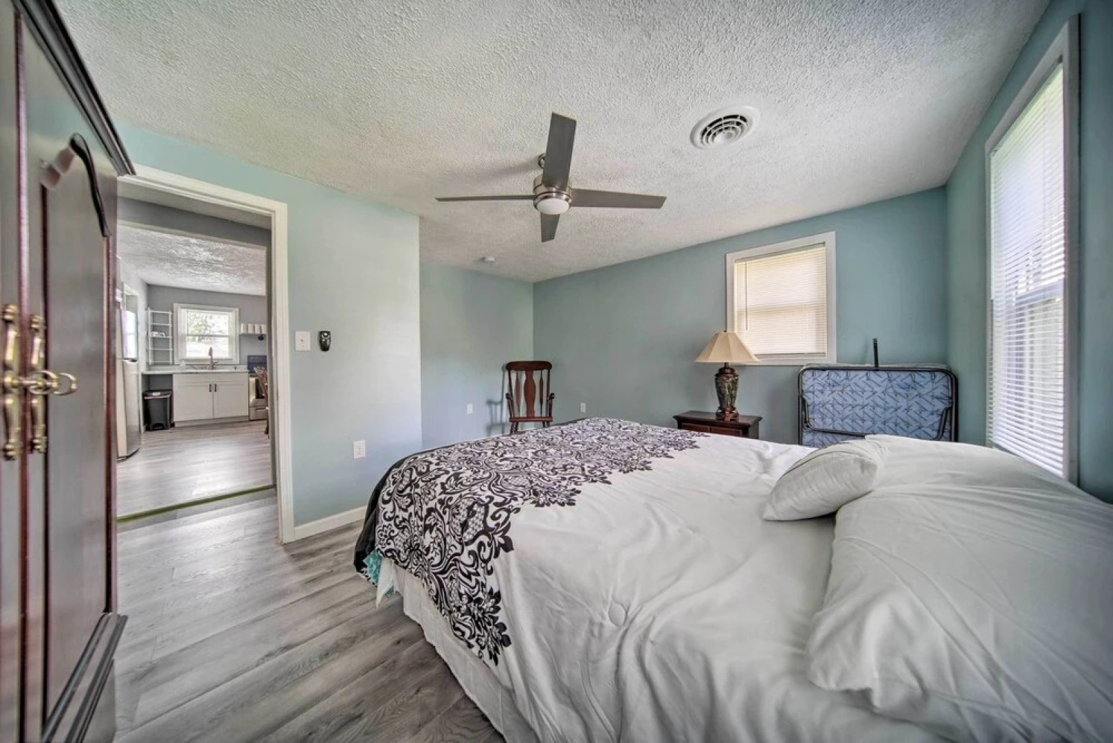 Spacious Geneva House < .5 Mi to The Strip!