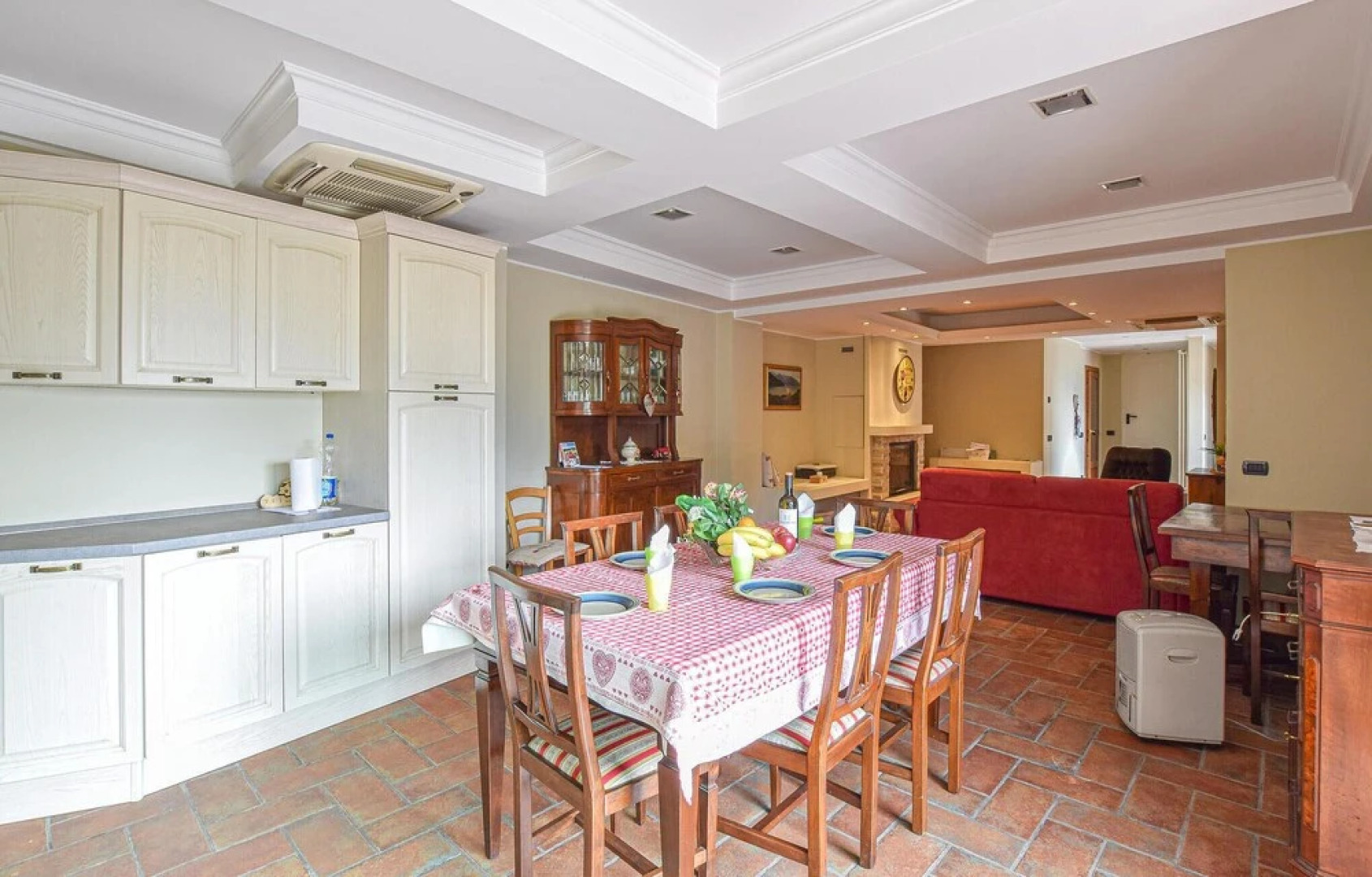 Stunning Home in Pilzone/iseo With 4 Bedrooms and Wifi