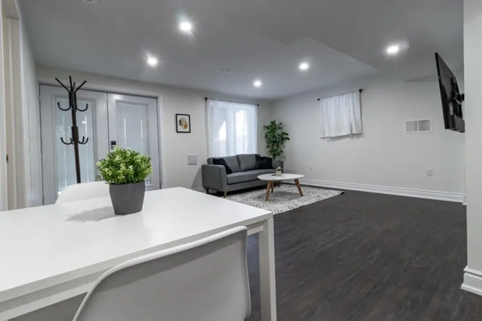 Premium 1 Bed - Mins to UOW Shops Farmer Market