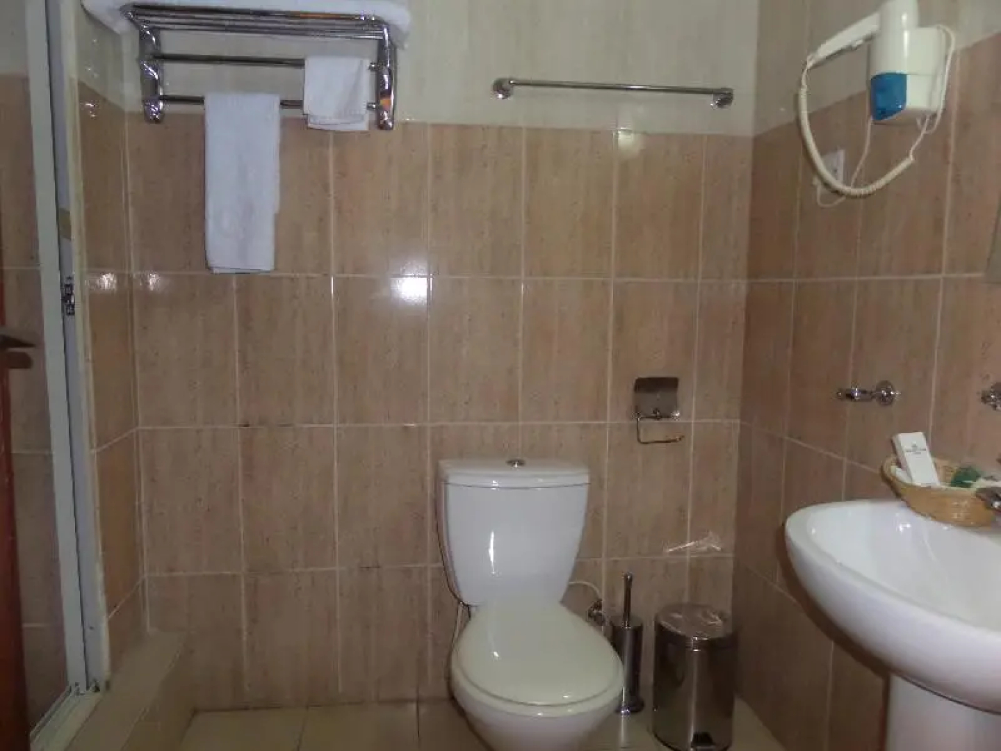 Golden Tulip Lagos Airport Hotel