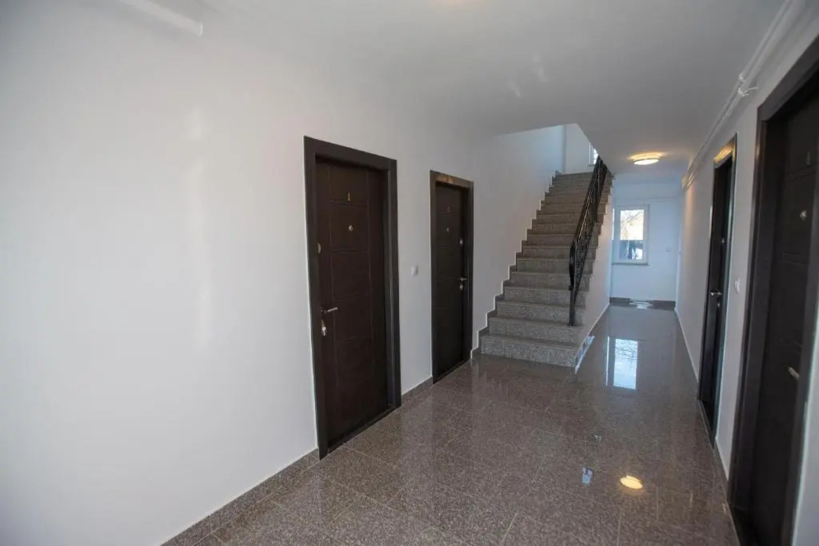 Apartament Saguna
