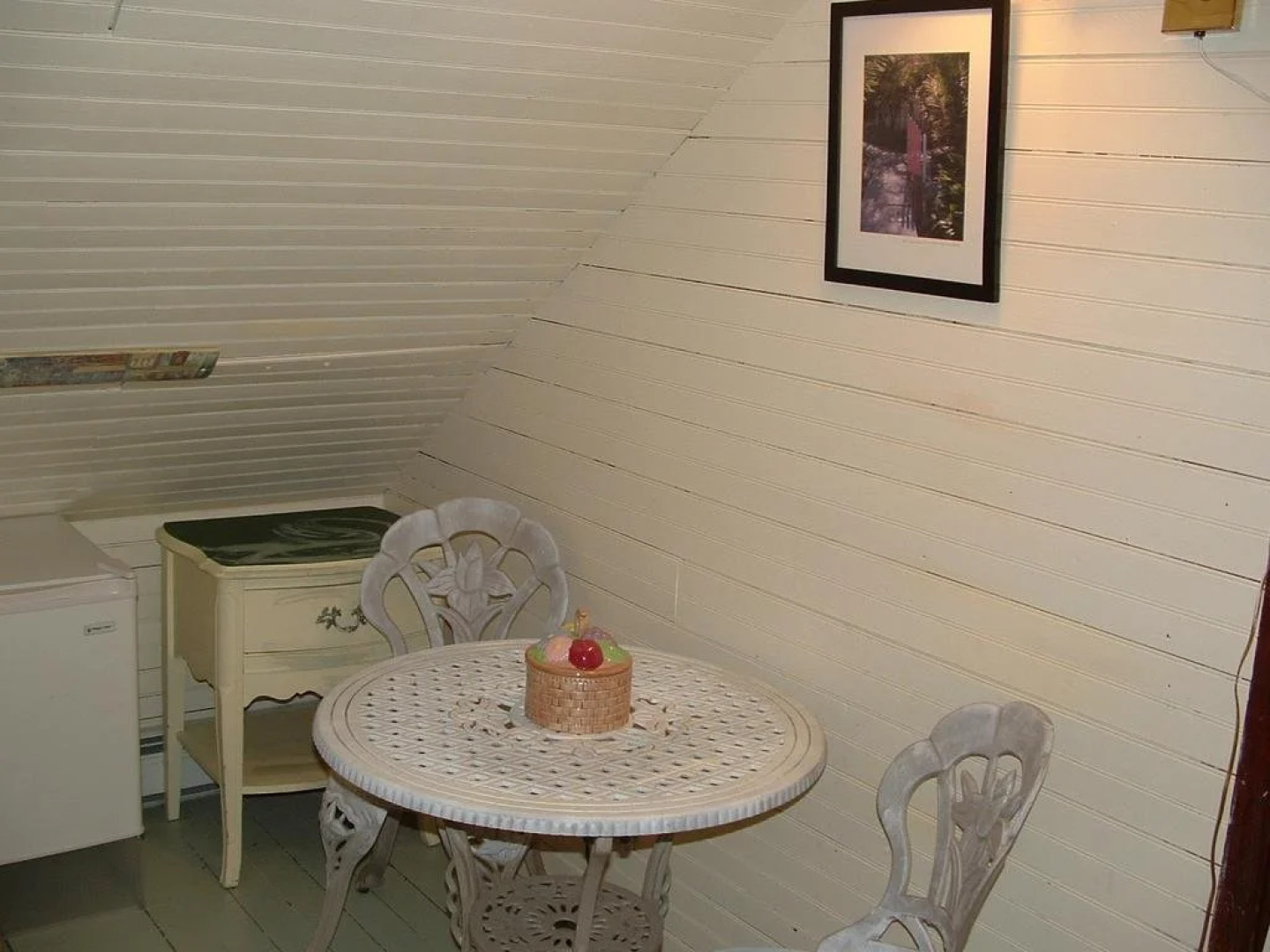 A White Swan Bed and Breakfast