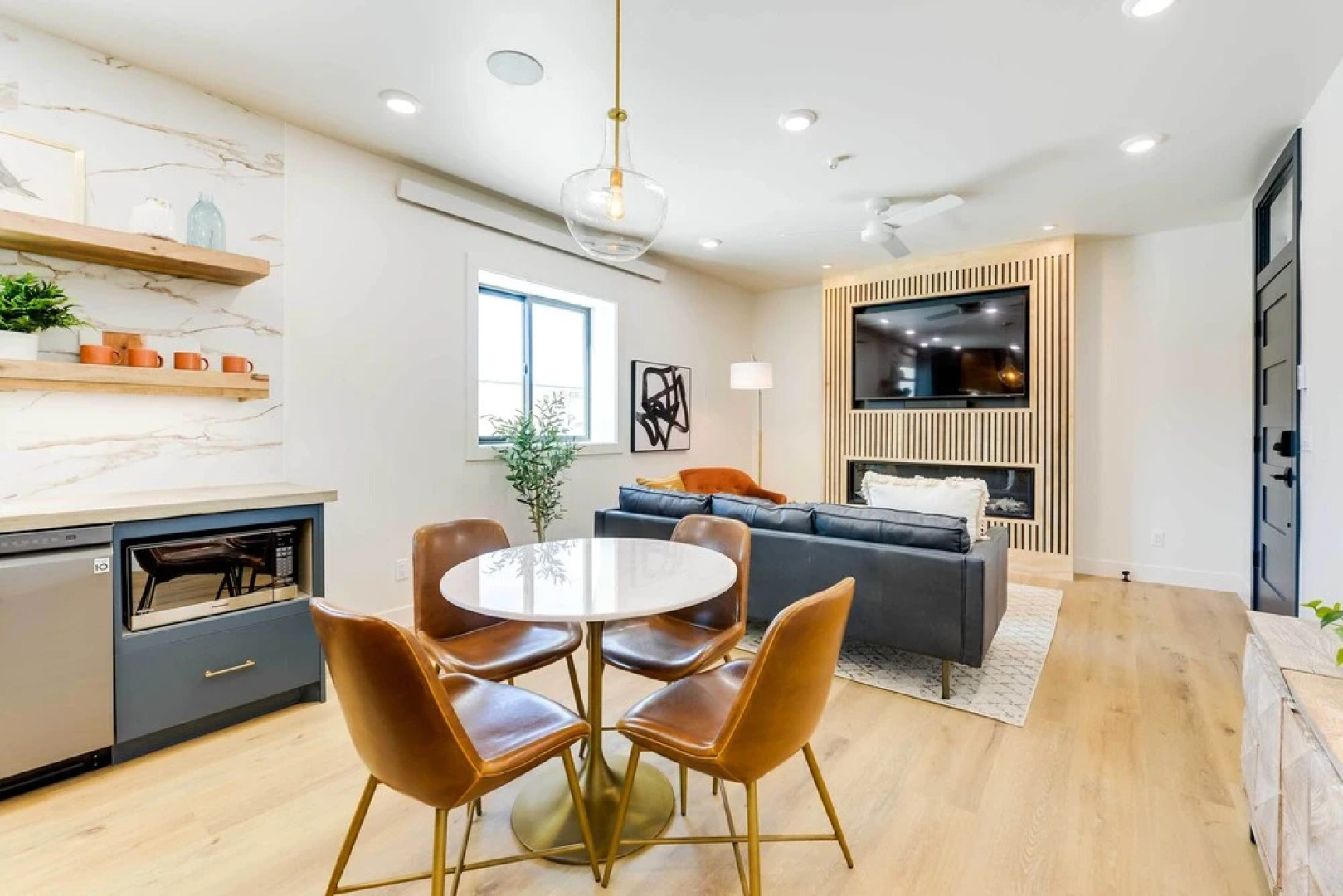 The Lofts on 89 Condo - 5 Miles to Salt River!