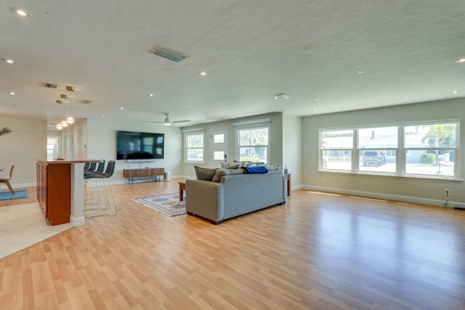 Palmetto Waterfront Vacation Rental w/ Boat Dock!