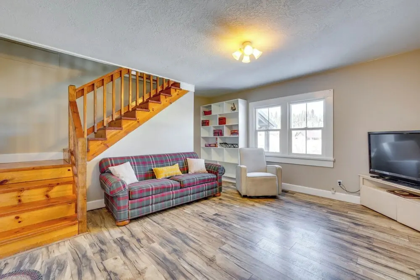 Fish, Hike & More: Garden Valley Family Home