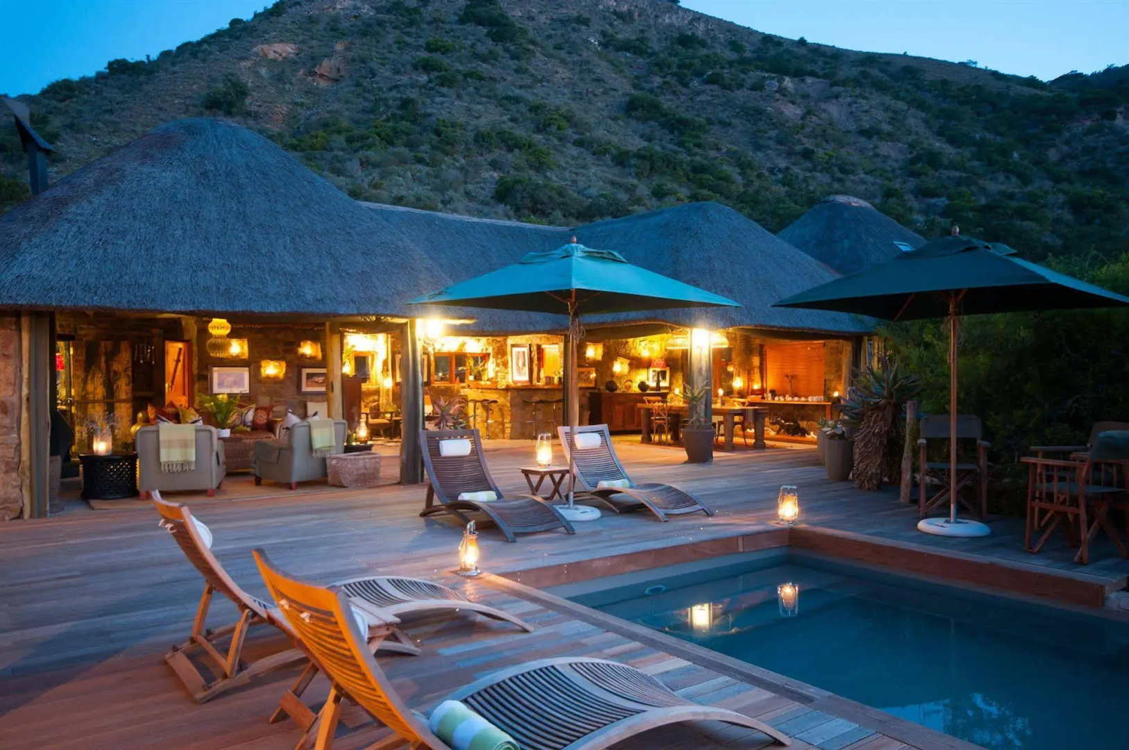 HillsNek Safari Camp - Amakhala Game Reserve