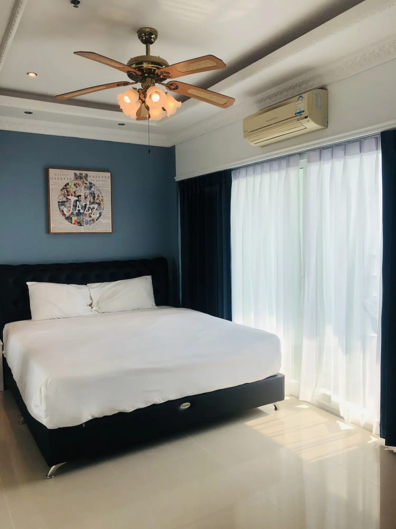 View Talay 6 Condominium by Honey