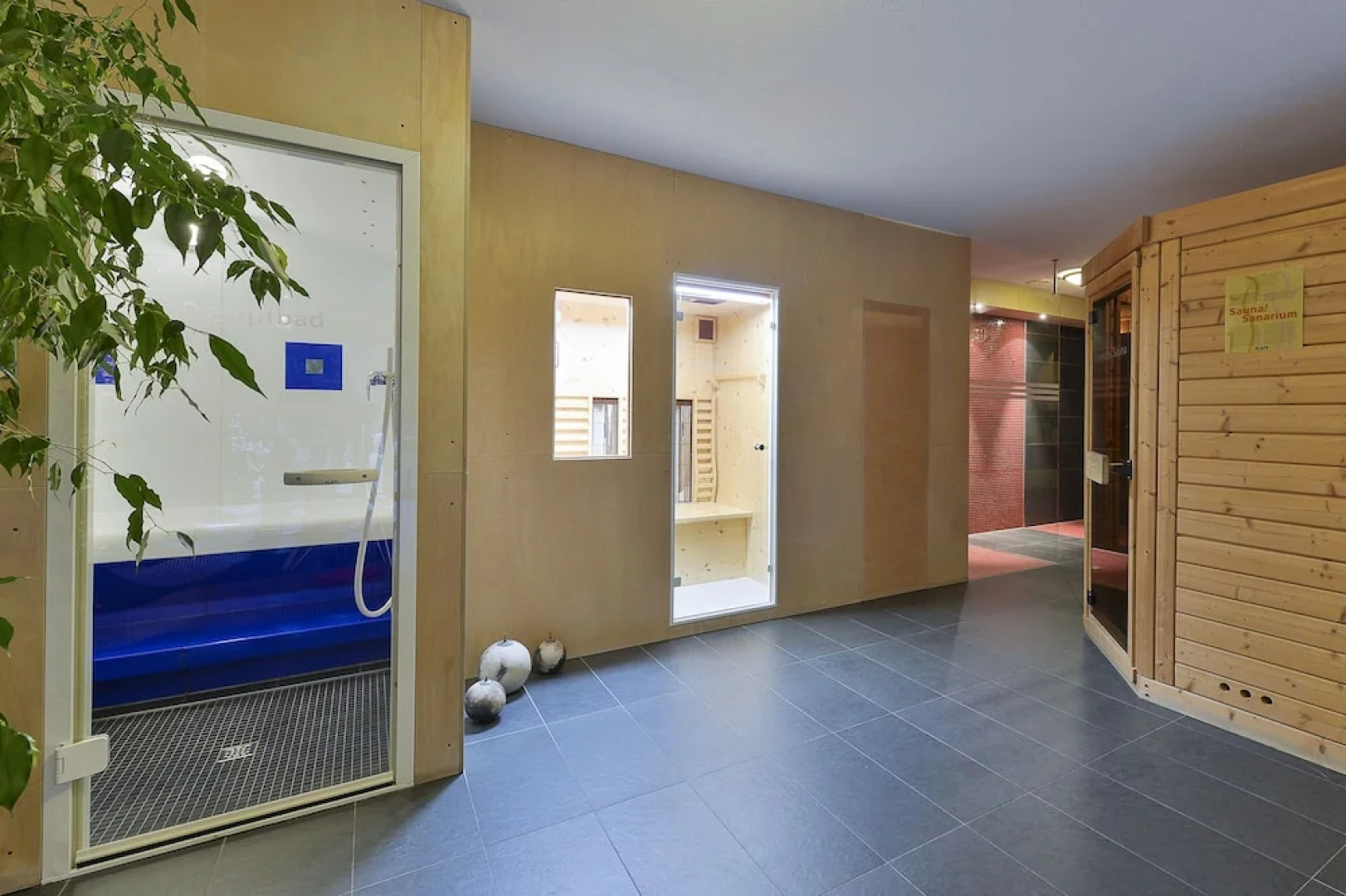 Haus Anna Apartments