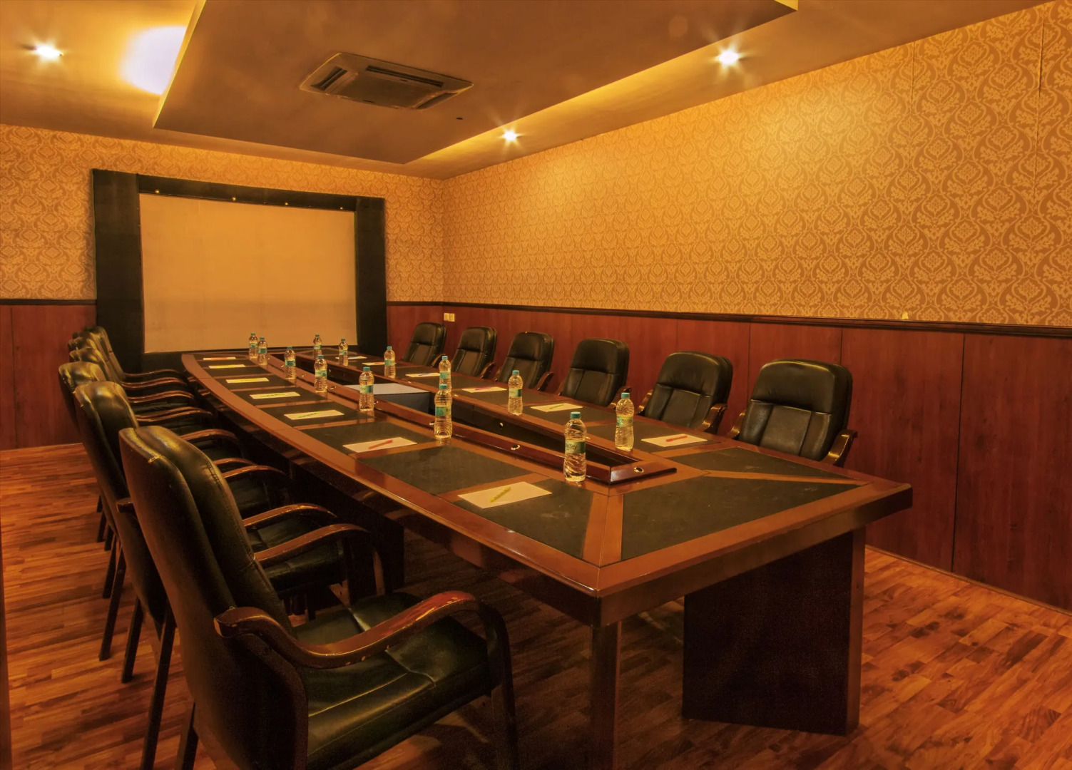 Hotel Gateway Grandeur