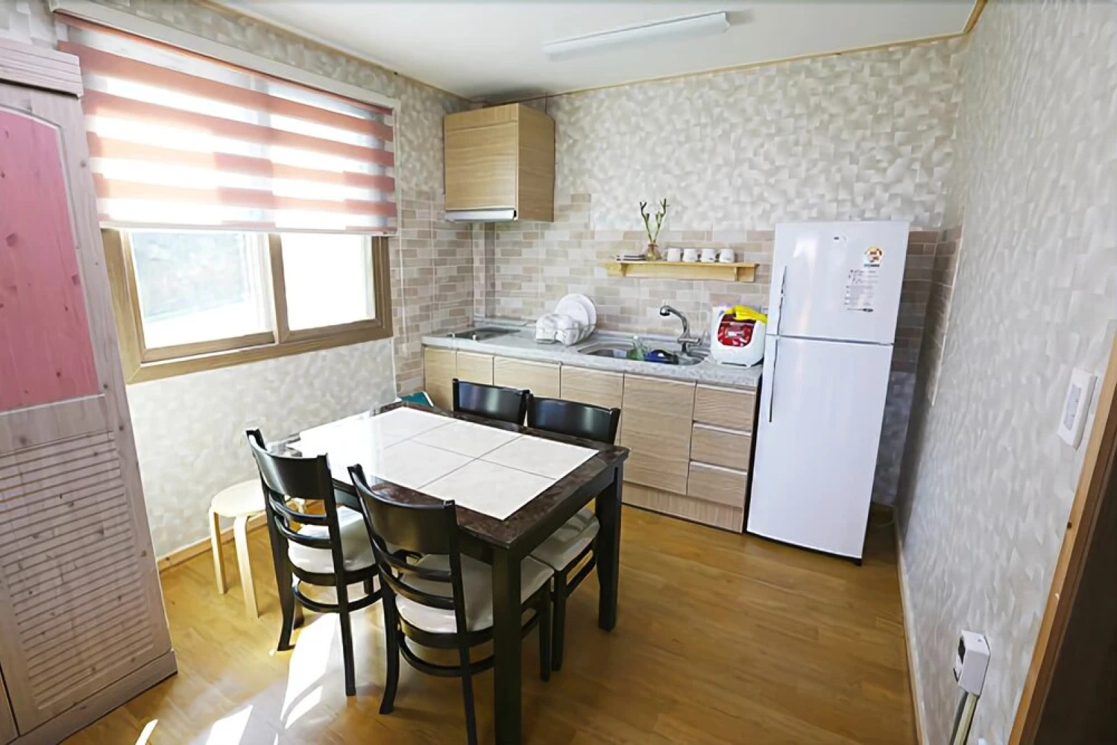 Jindo Sansaesori Pension