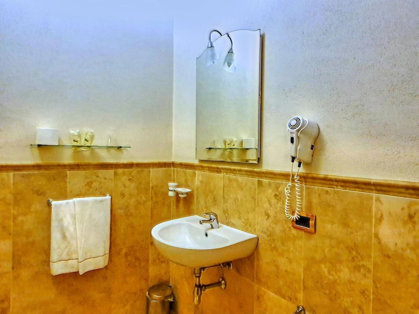 Apartment in Monteverdi Near Wine Tours