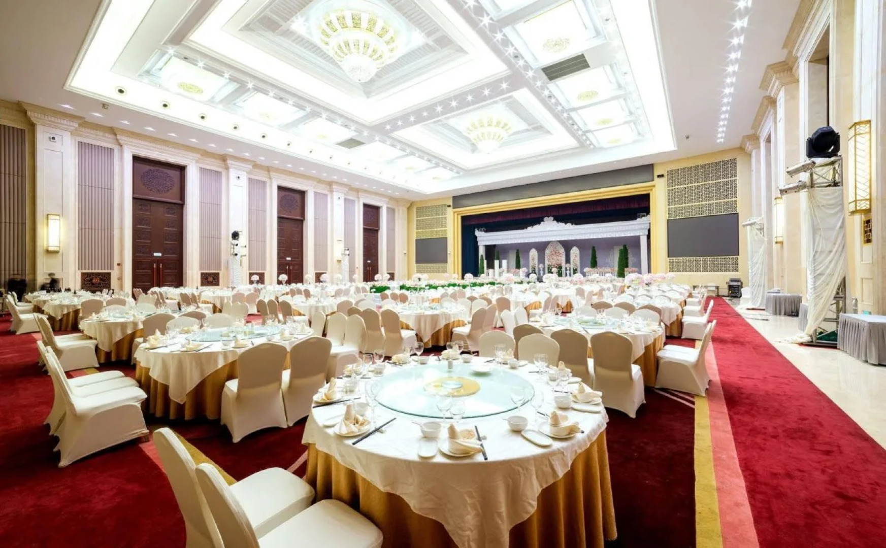 Yuzhou Hotel