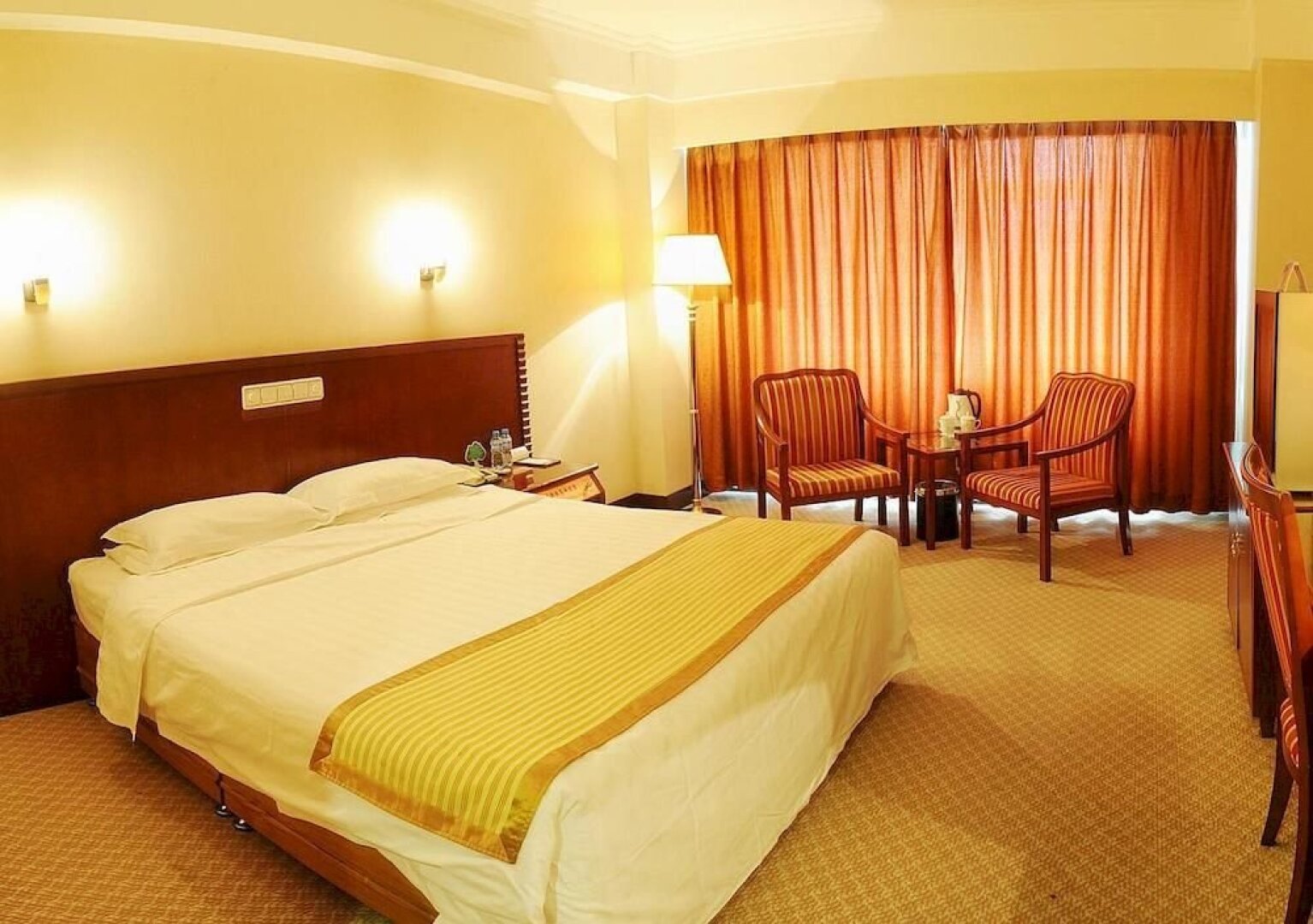 Qinhuangdao International Hotel