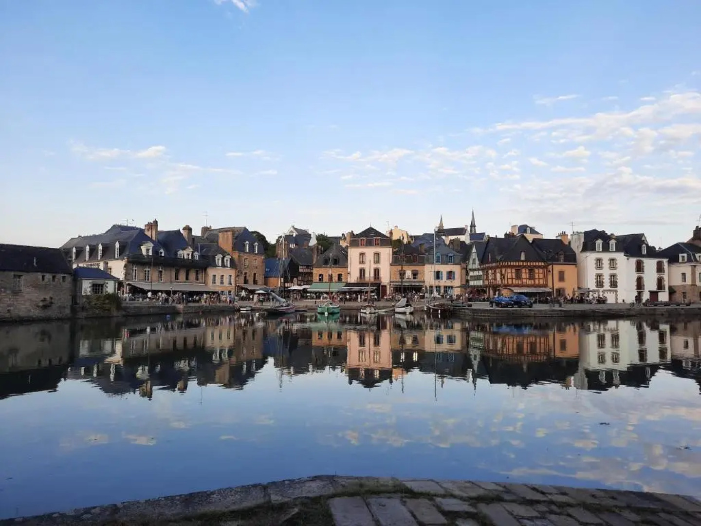 Auray - St Goustan Appartement Familial T4 avec vue sur le Port
