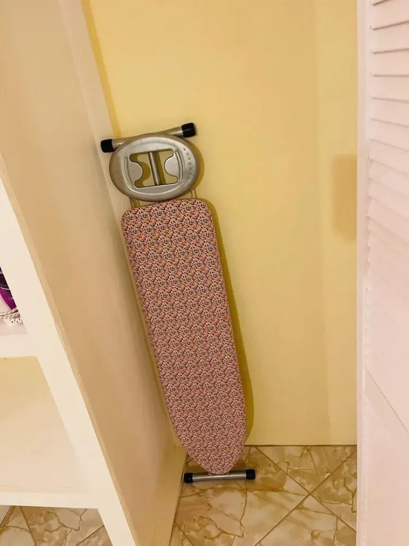 Castle Berry Apartments