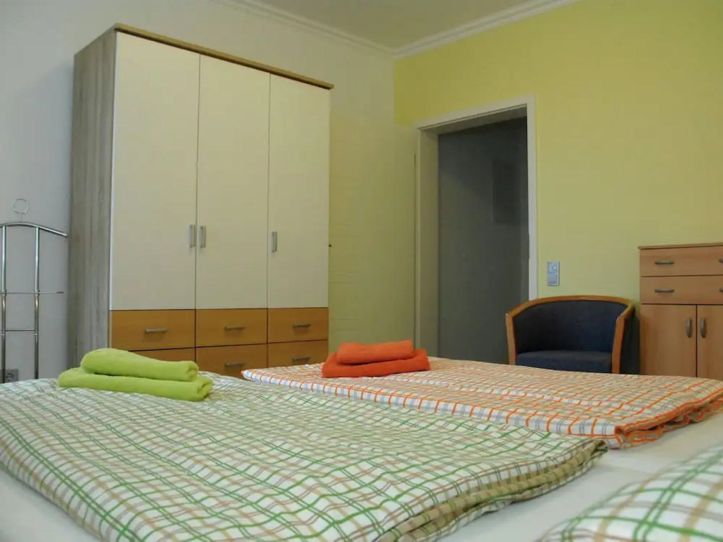 Spacious Apartment in Pepelow near Sea