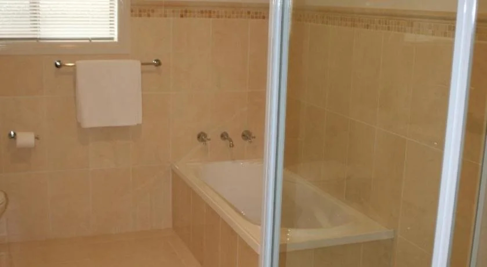 Breakaway Apartments