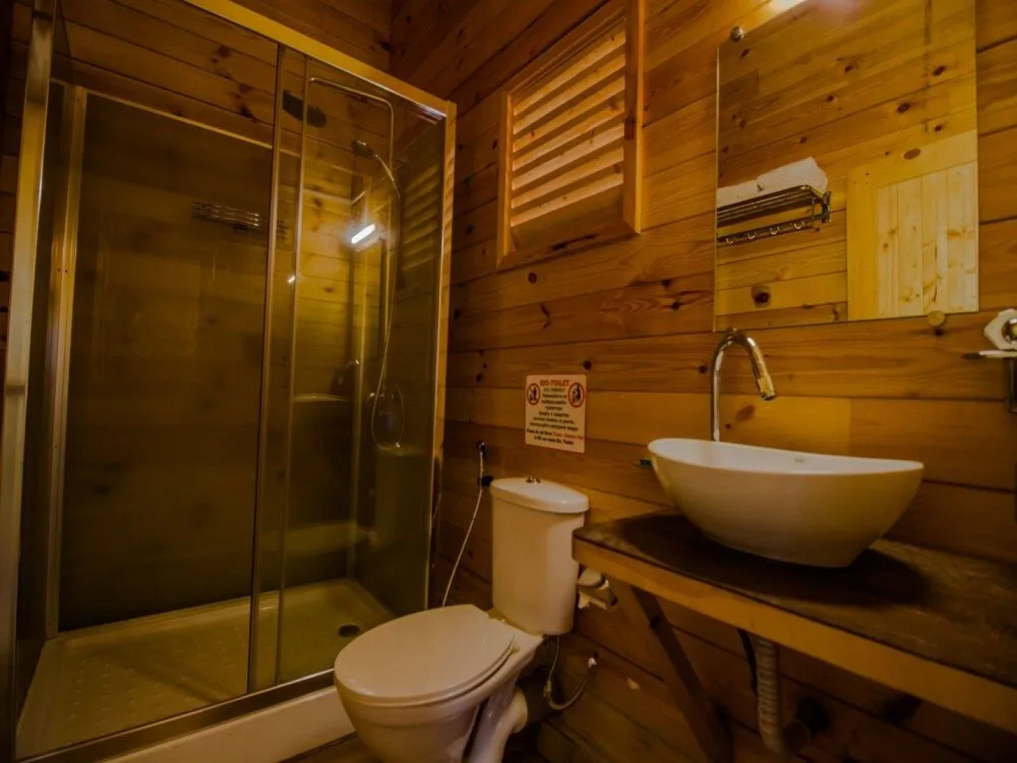 OYO 14146 Home Modern Beach Cottages Morjim