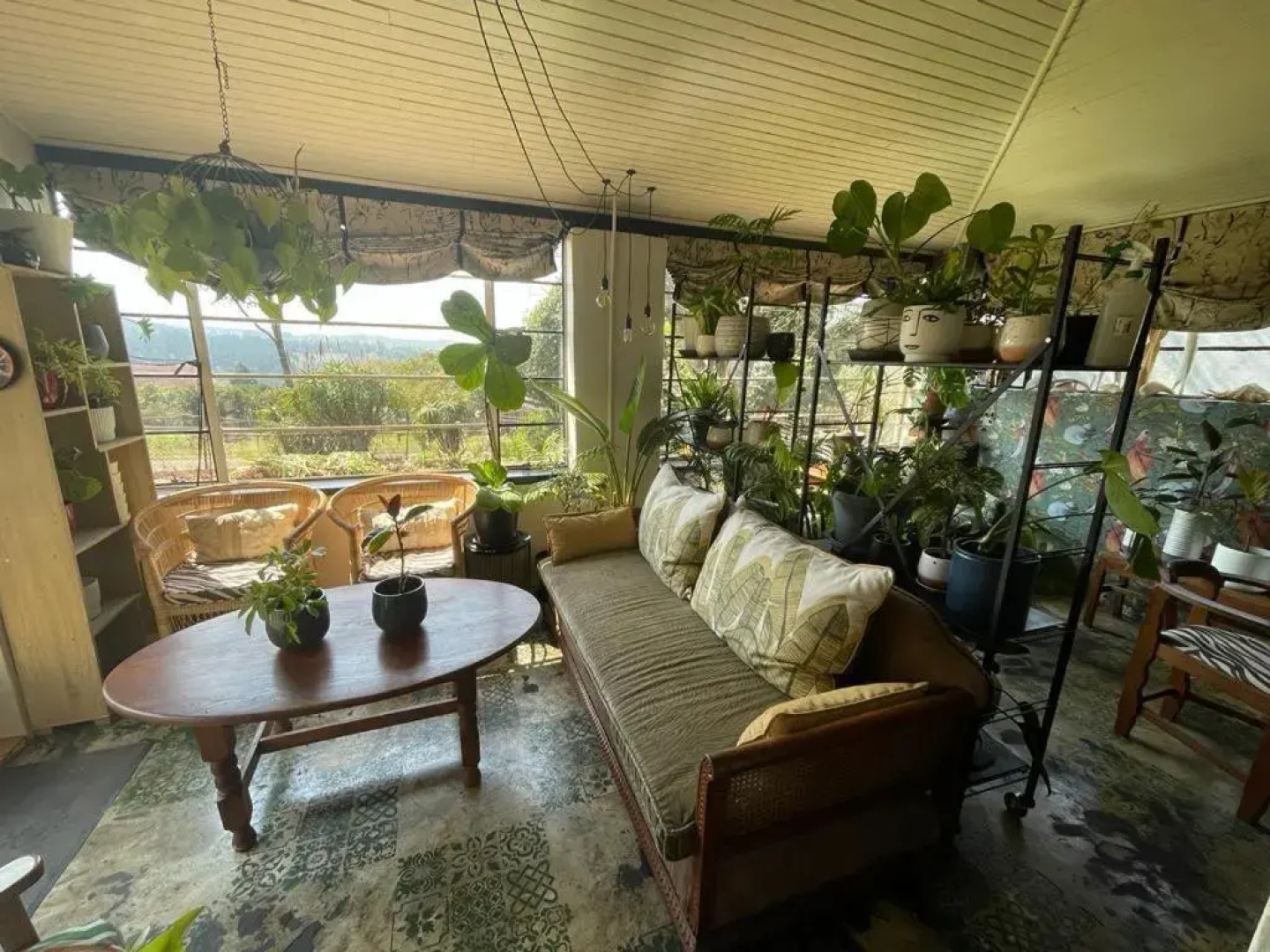 A Bird Cage Stay & Cottage