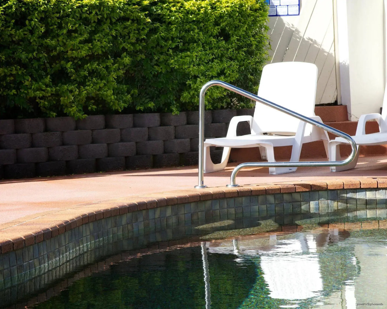 Kennedy Drive Boutique Motel - Close To City Centre & Airport