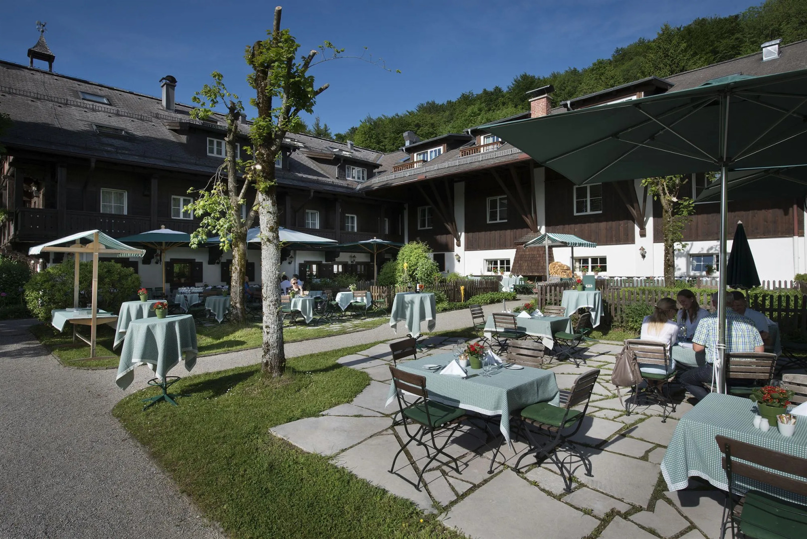 Romantik Hotel Die Gersberg Alm mit Panoramablick auf Salzburg