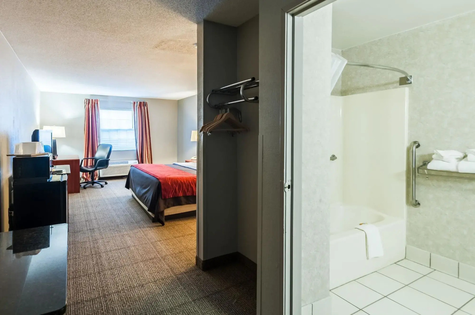 Quality Inn Solomons - Beacon Marina