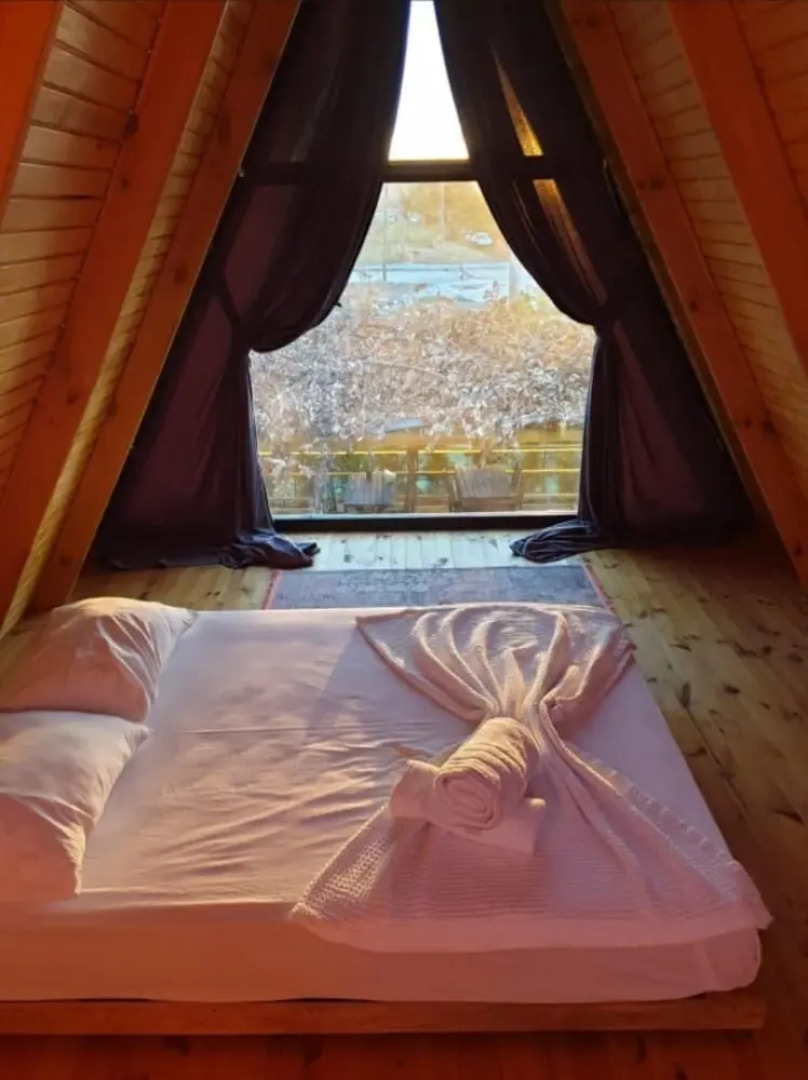 Bungalow With Shared Garden Near Beach in Cinarcik