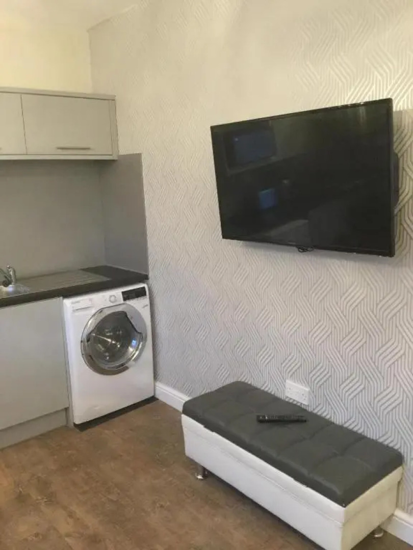 Modern Luxury Central Apartment