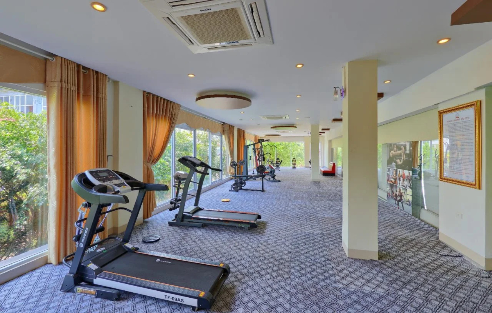 Hoang Son Peace Hotel