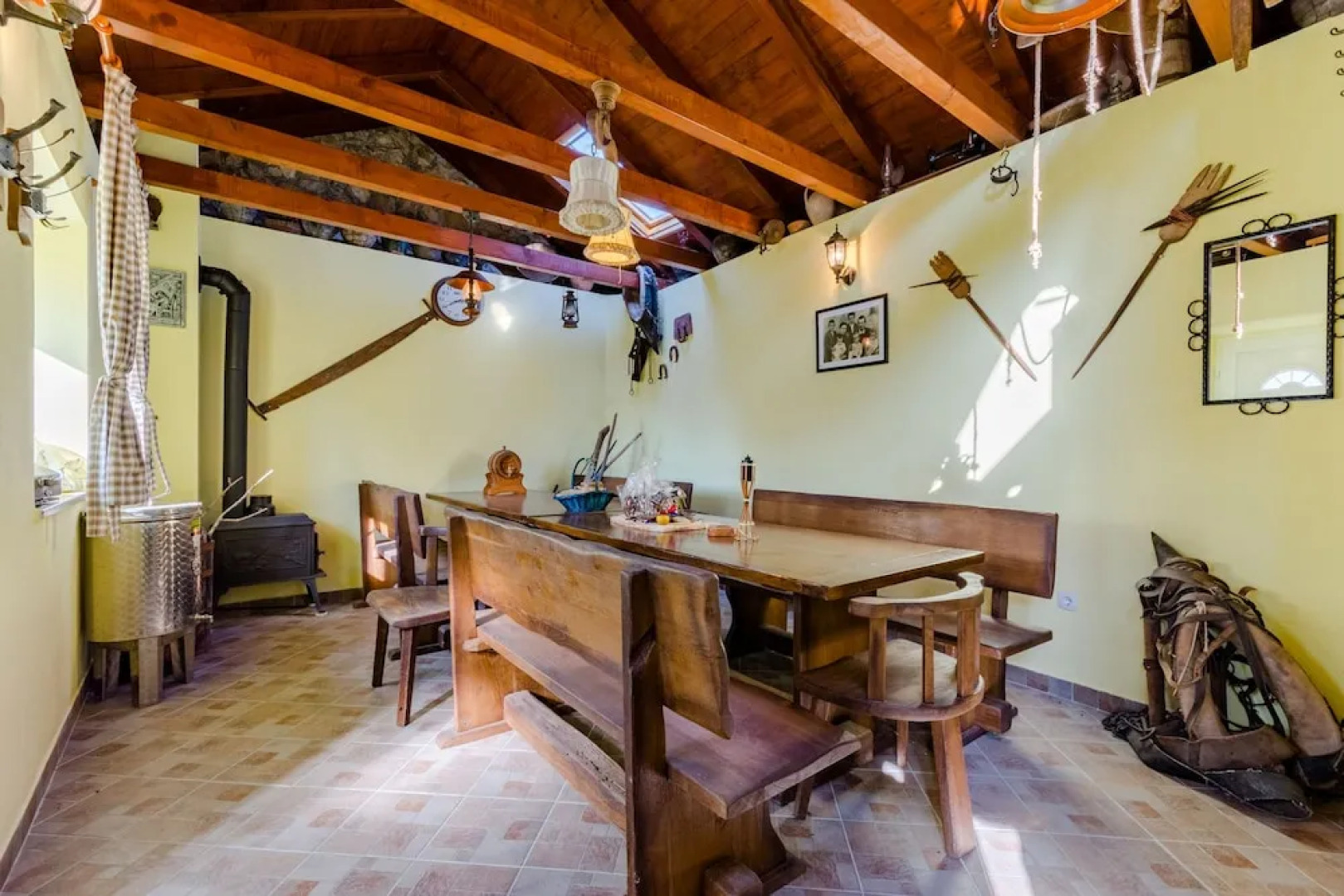 Holiday Home Flying Stars