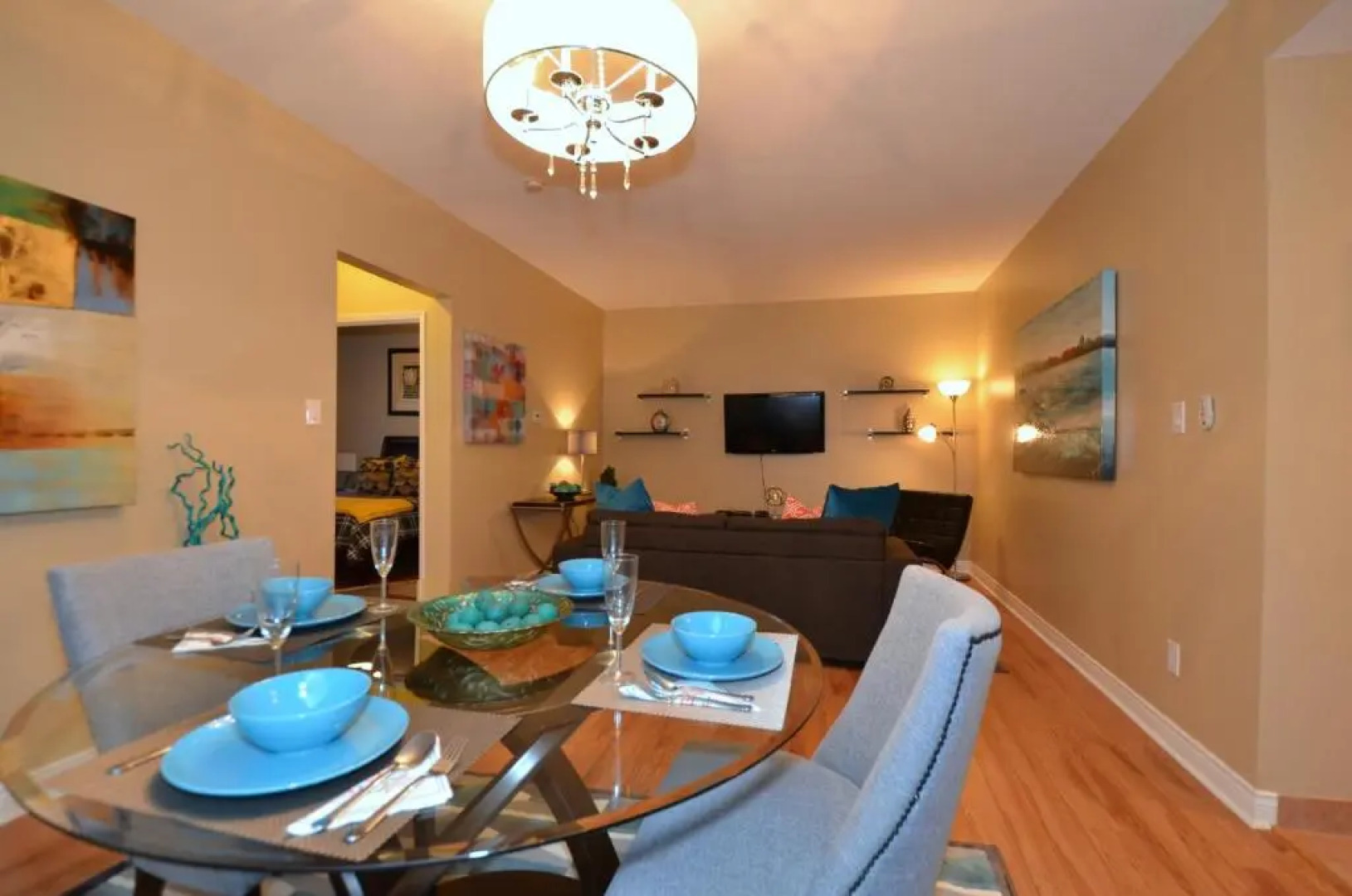 The SoMa Furnished Residences