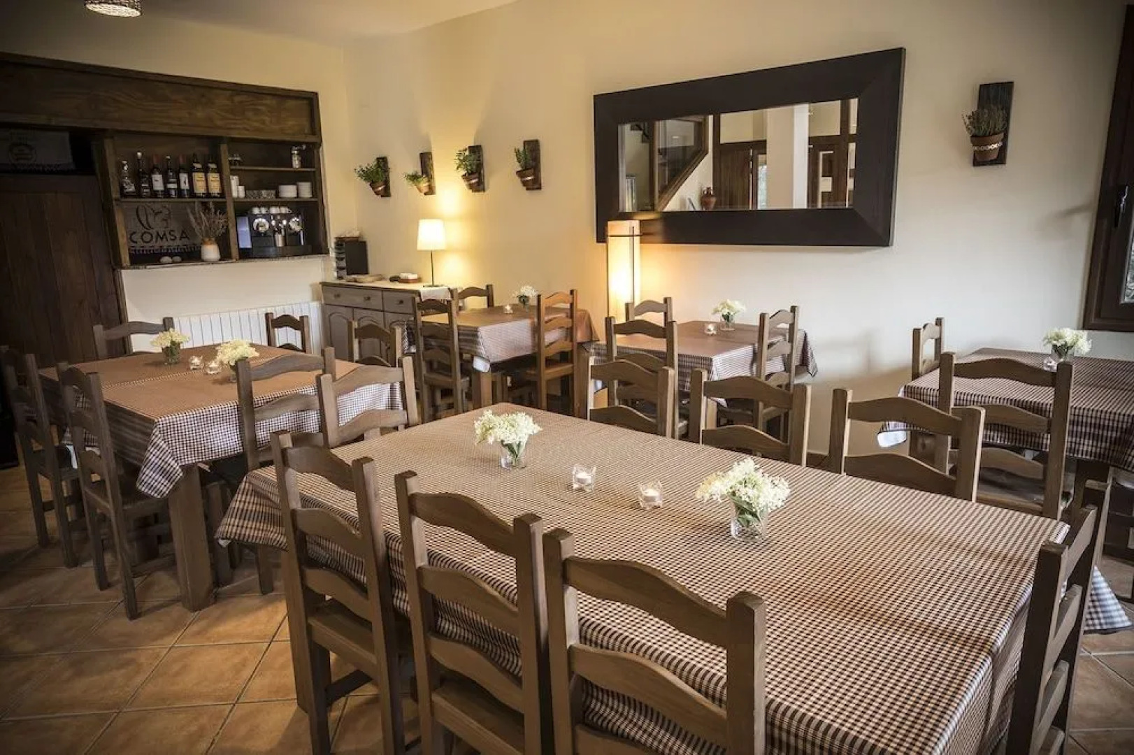 Abadia De Montenartro Hostel