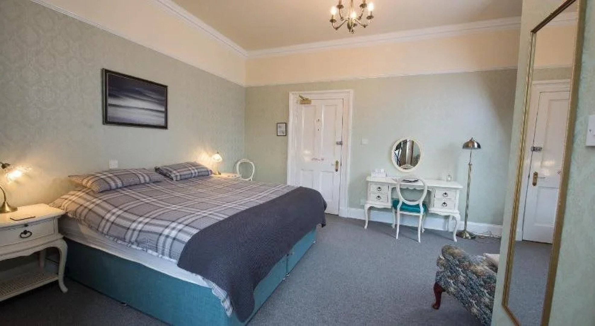 Dall Lodge Country House