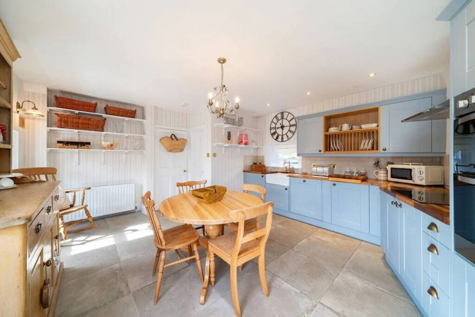 Thrums Cottage - A Writer s Retreat