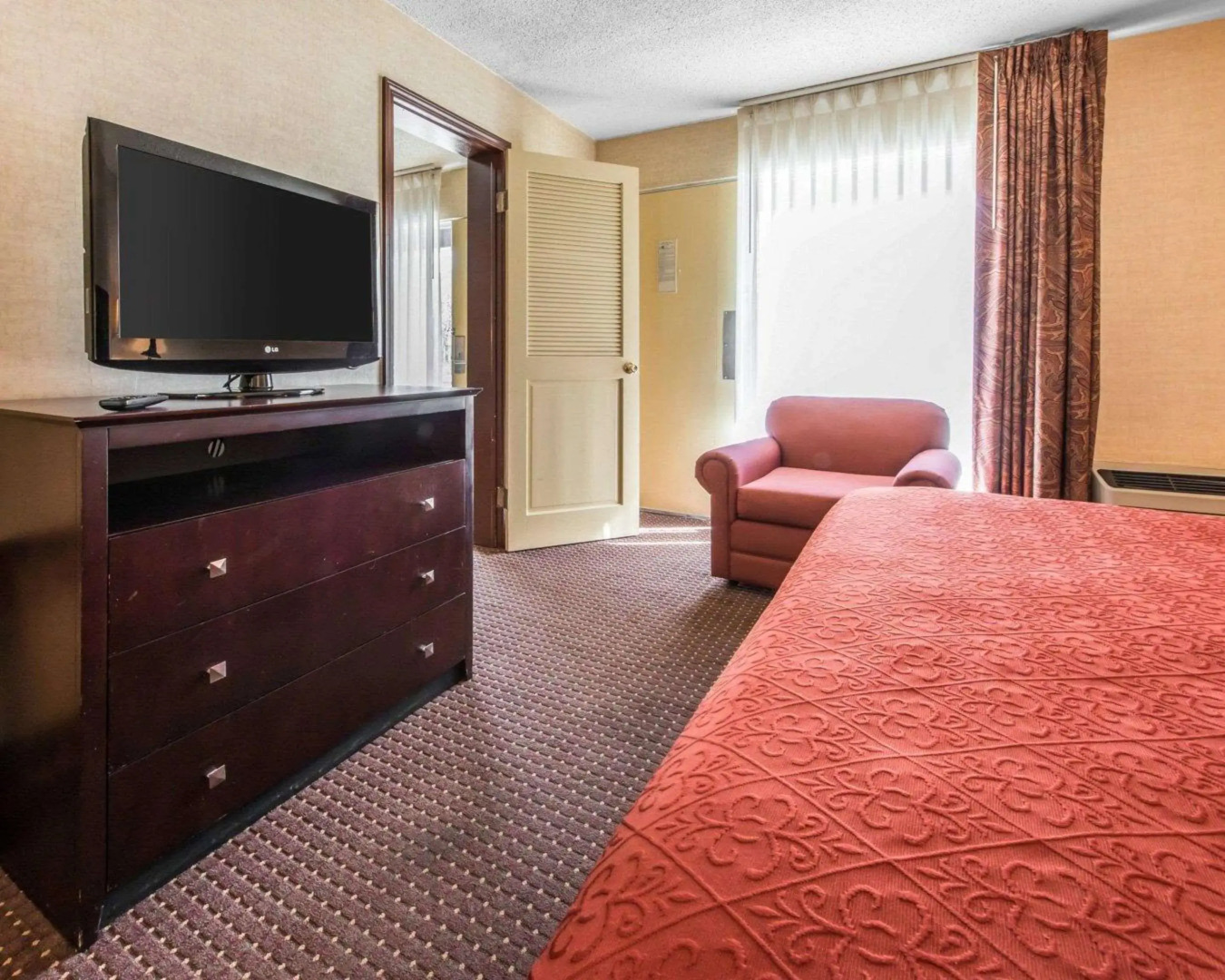 Quality Inn & Suites Erie near Casino