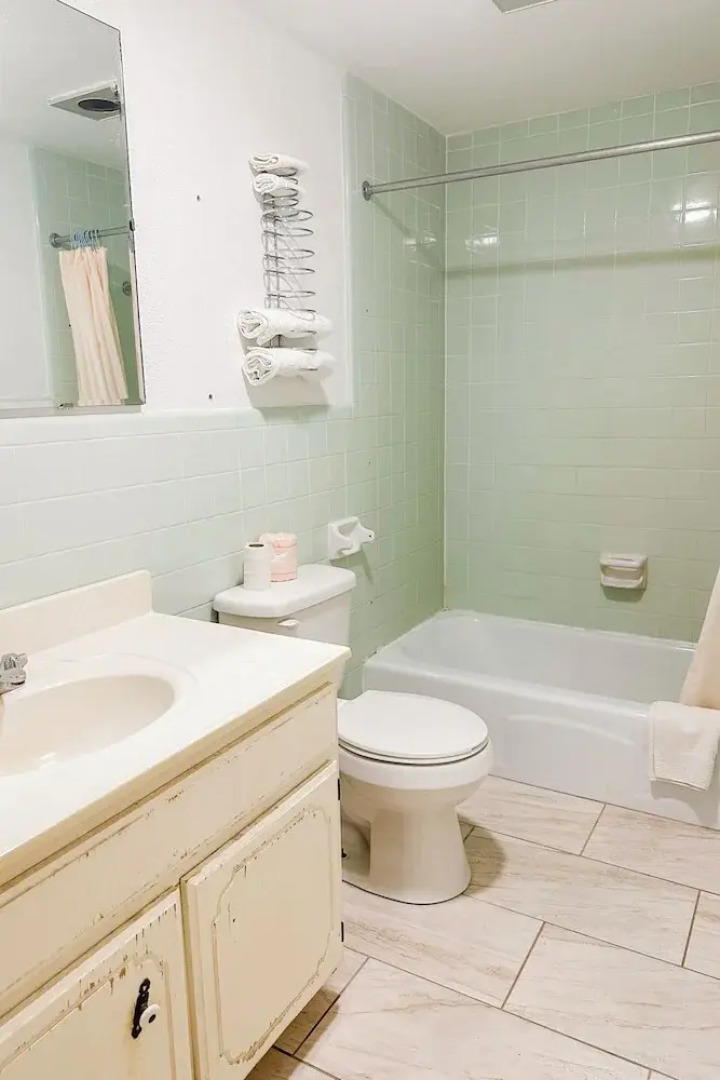 Shamrock Kings Inn By Oyo Marked Tree I-555